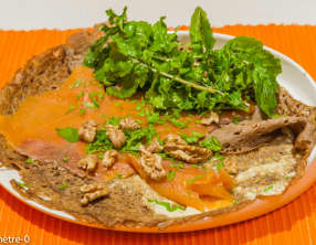 Galette truite fumée et noix