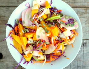 Salade d'hiver ultra gourmande au chou rouge, fenouil