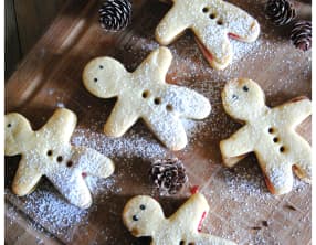 Bonhommes sablés à la confiture pommes airelles