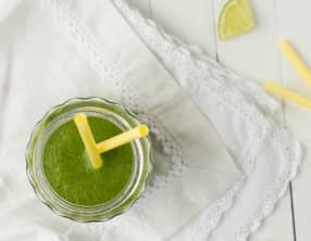 Smoothie kale poire orange