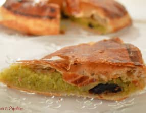 Galette des rois pistache et cerises amarena