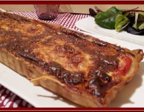 Tarte à la truite fumée et tomate