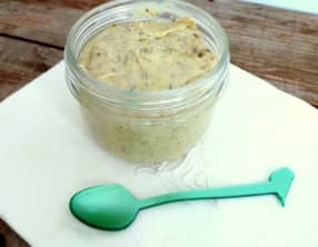 Pâte à tartiner chocolat blanc et pistaches