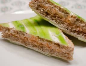 Club sandwich au concombre et au saumon