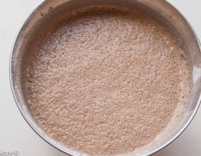 Pâte à galettes de sarrasin avec oeuf