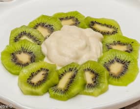 Carpaccio de kiwis à la mousse aux pommes
