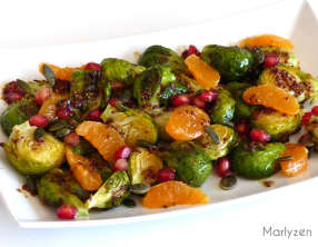 Salade tiède de choux de Bruxelles à la clémentine et à la grenade