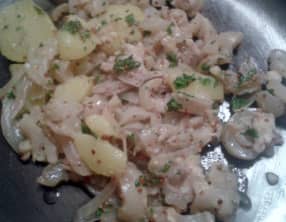 Fricassée de pieds de veau à la moutarde