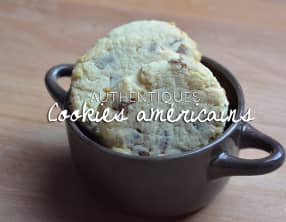 Cookies américains moelleux au miel et pépites de chocolat