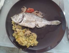 Dorade en papillote, riz au curcuma et safran