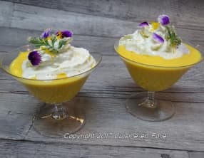 Capuccino de carottes au gingembre, à l'orange et piment d'Espelette, chantilly au cumin