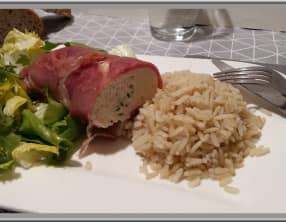 Mousse de poulet bardée de jambon de Bayonne
