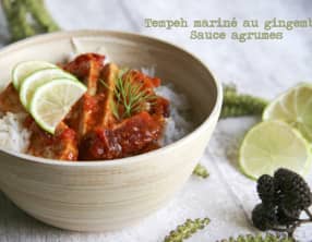 Tempeh mariné au gingembre, sauce agrumes