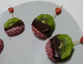 Brochettes de fruits au chocolat