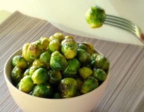 Poêlée de choux de Bruxelles au miel et sauce soja