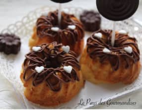 Nids moelleux à la noix de coco, coeur fondant au chocolat