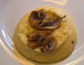 Polenta au chou- fleur et aux champignons