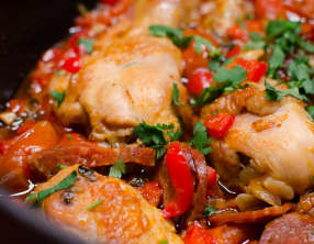 Mijoté de poulet au chorizo et aux légumes