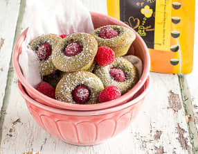 Financiers au thé Matcha-Yuzu et framboises