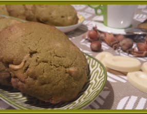 Cookies Thé Matcha, chocolat blanc et noisettes