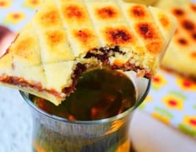 Bradj galette de semoule fourrée aux dattes