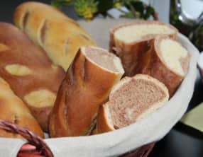 Petites brioches bicolores comme des viennoises