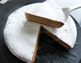 Gâteau de carotte à l'amande et à l'orange