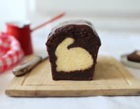 Gâteau caché au chocolat « Lapin de Pâques »