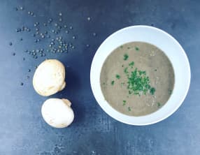 Crème de champignons et lentilles au lait d’épeautre