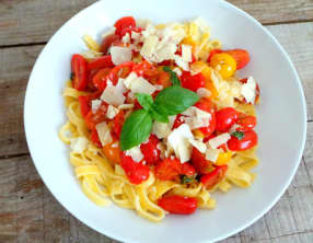 Tagliatelles aux petites tomates