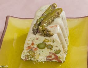 Terrine d'asperges vertes à la truite fumée