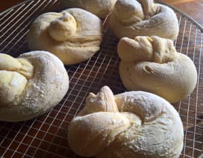 Pains d'anis de Pâques