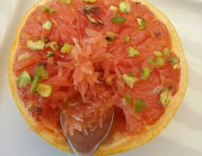 Le pamplemousse rôti aux pistaches