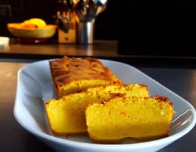 Cake moelleux à l’orange et aux amandes