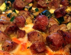 Tarte aux saucisses et aux courgettes