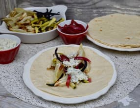 Wraps de légumes rôtis au fromage frais