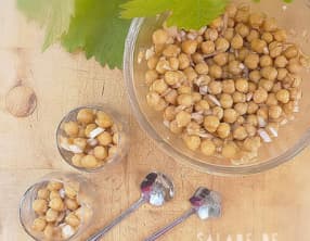 Salade de pois chiche et de cébettes à ma façon