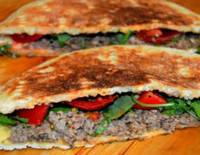 Pain maison batbout farci cuit à la poêle