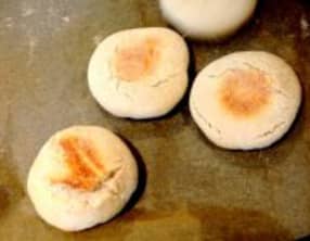 Batboutes fourrés au thon et cuit au four