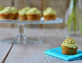 Cupcakes tomates confites, chèvre et pesto