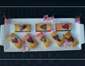 Mini financiers aux framboises de Cyril Lignac