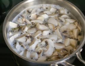 Champignons cuits à blanc