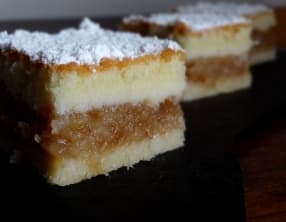 Gâteau à la compote pomme cannelle