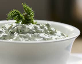 Sauce alcaline aux herbes