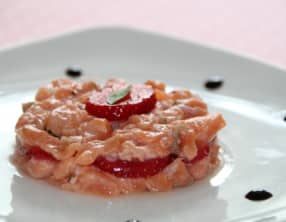 Tartare de saumon et fraises