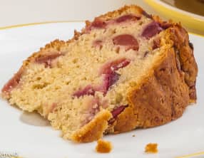 Gâteau moelleux du matin aux cerises