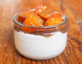 Panna cotta gourmande : abricots et crème de marrons