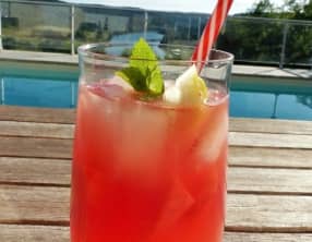 Agua fresca pastèque, citron et menthe fraîche