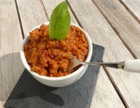 Pesto rosso aux tomates séchées et aux amandes
