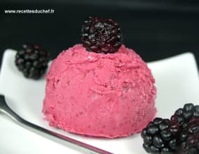 Glace à la mûre